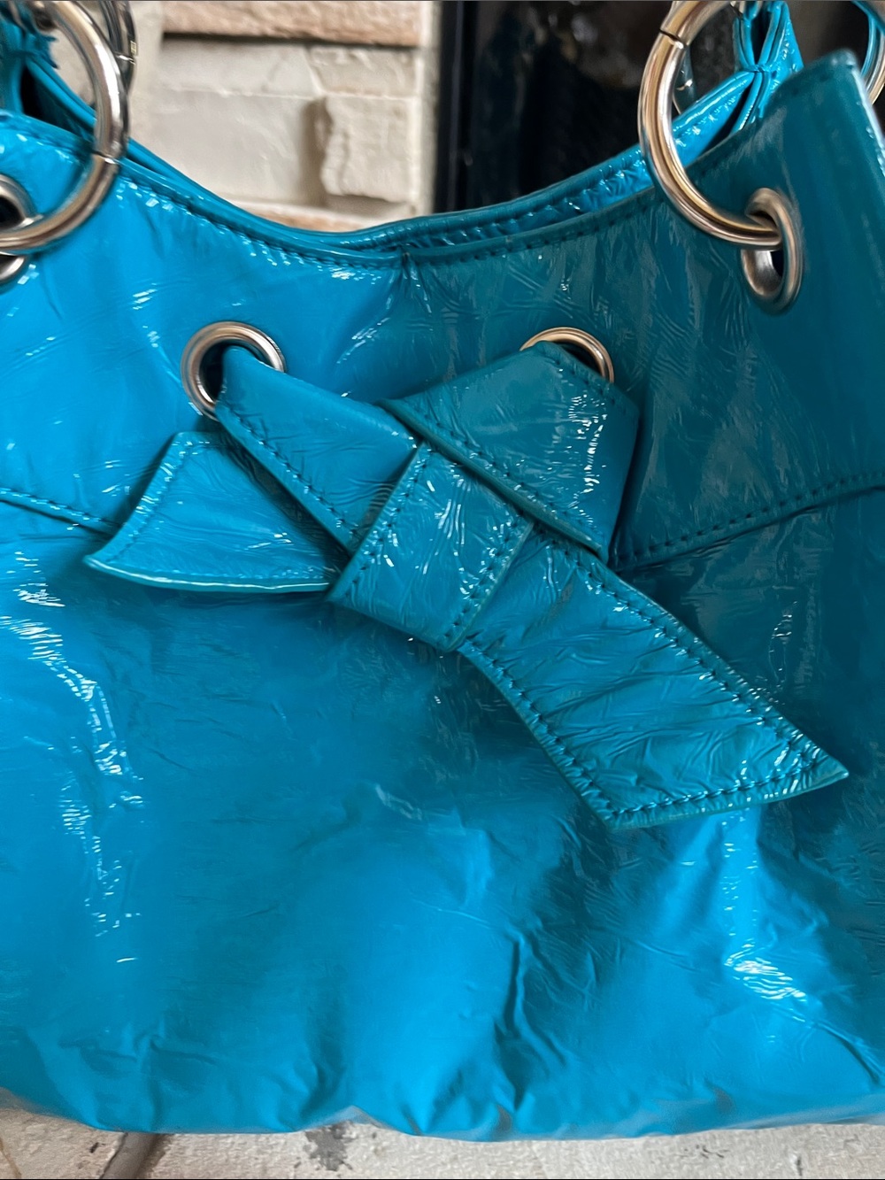Bisou Bisou Shiny Turquoise Patent Shoulder Bag with Silver Hardware - Picture 4 of 7